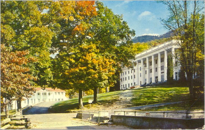 Robert E Lee Hall and College Hall, Blue Ridge, North Carolina apckbm02a02-f