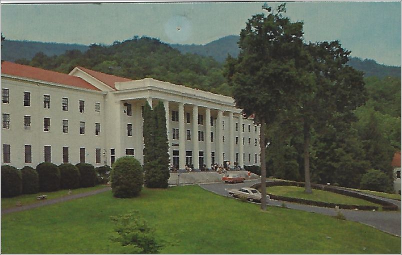 Robert E Lee Hall, Blue Ridge Assembly, Black Mountain, North Carolina 28711 apckbm14a02-f