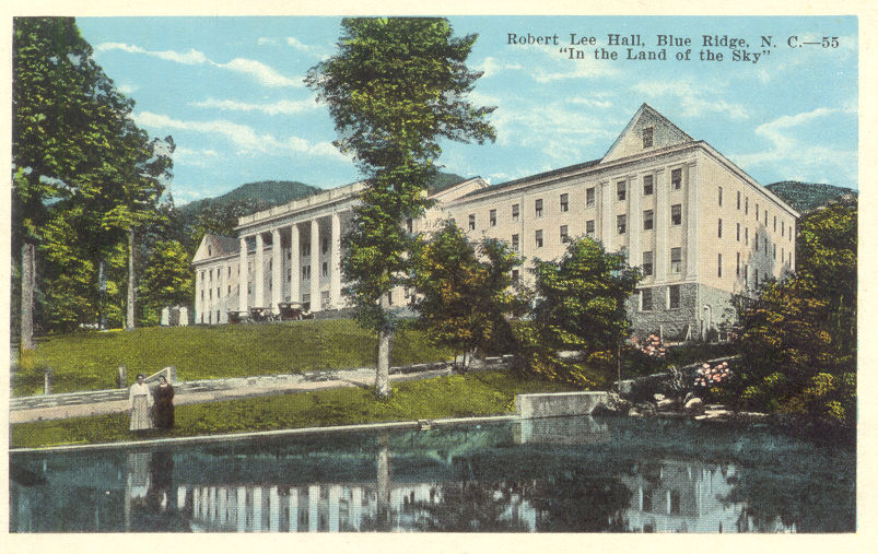 Robert E Lee Hall