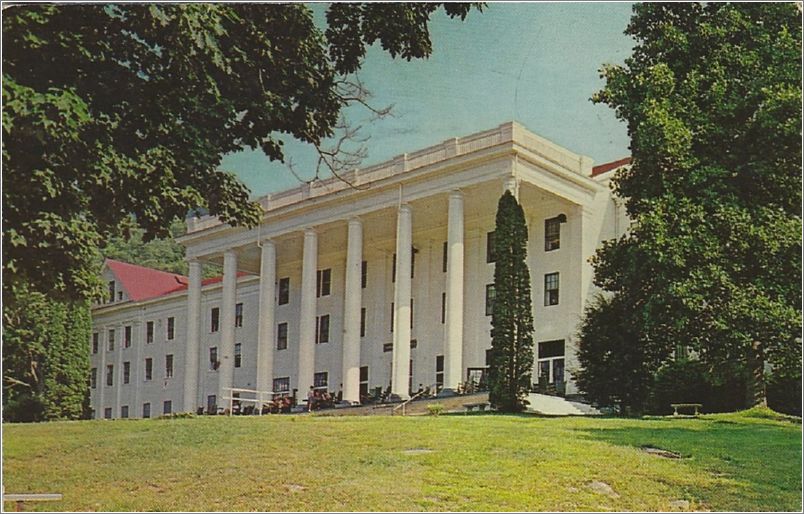 Robert E Lee Hall ck018231a03-f