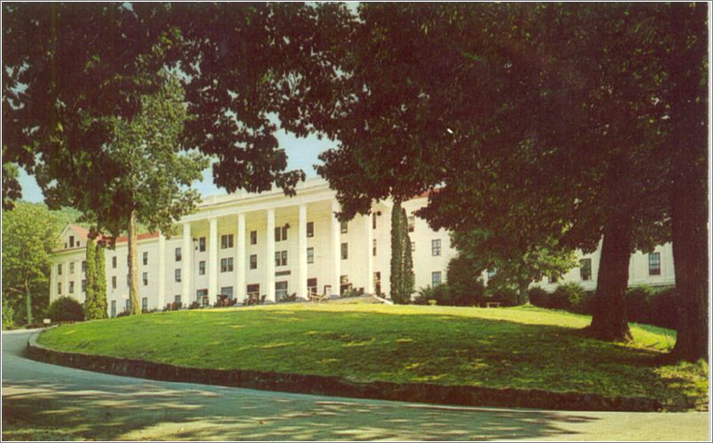 Robert E Lee Hall ck018238a01-f
