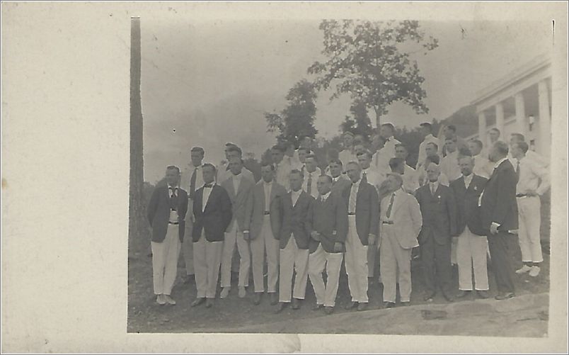 (not marked) Men standing by tree in front of Lee Hall unk016a01-f