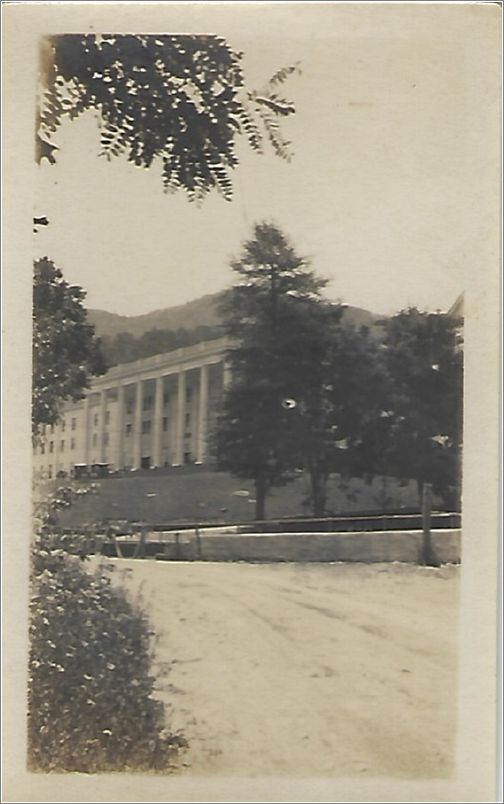 (unmarked) road to Lee hall x14-photos-21