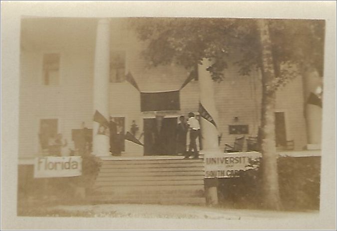 (unmarked) university banners on Martha Washington Hall x14-photos-24