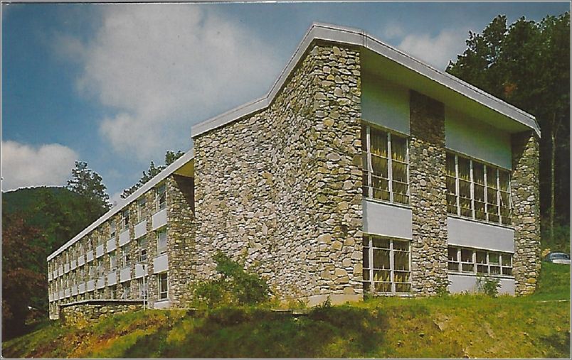Men's Residence Hall, Montreat-Anderson College, Montreat, North Carolina x19-apckm11a01-f