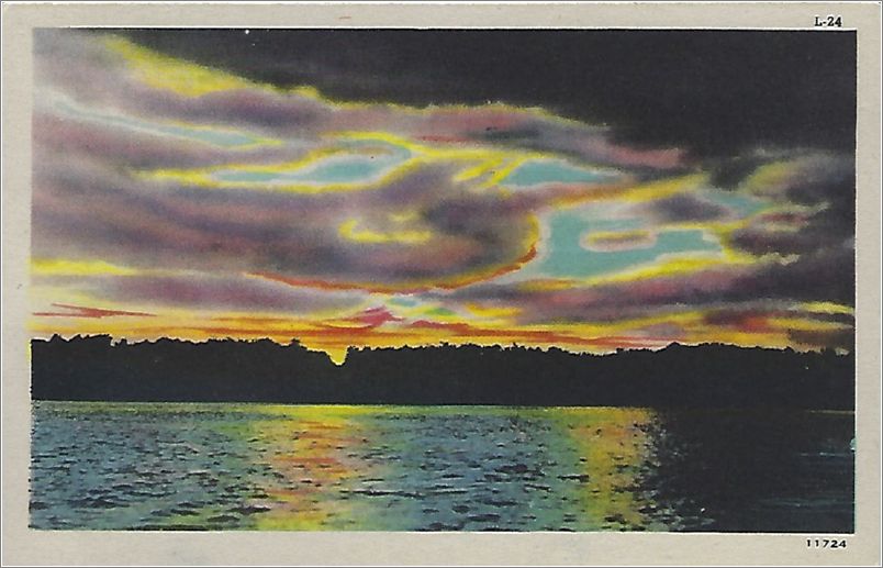 (unmarked) sunset on lake x19-apcl024a01-f