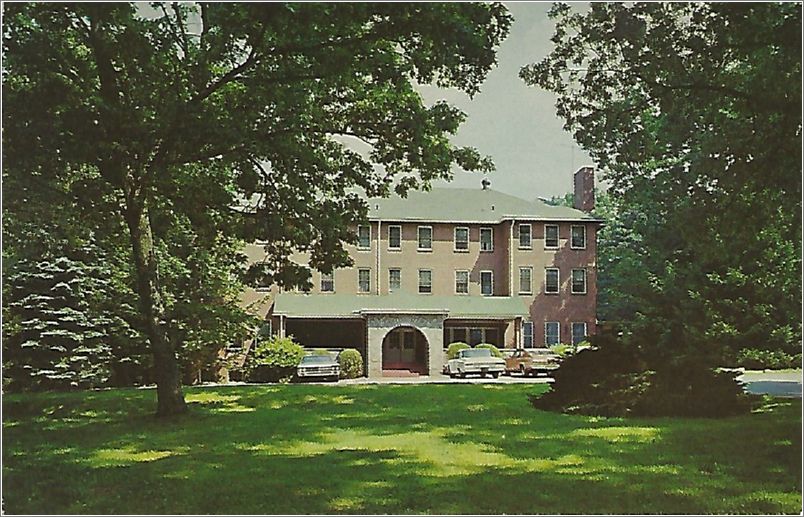 Monte Vista Hotel, Located in the heart of town on State Street, Black Mountain, North Carolina (same as x19-ckr033600, but phone number ending in -4521) x19-ck033600a01-f