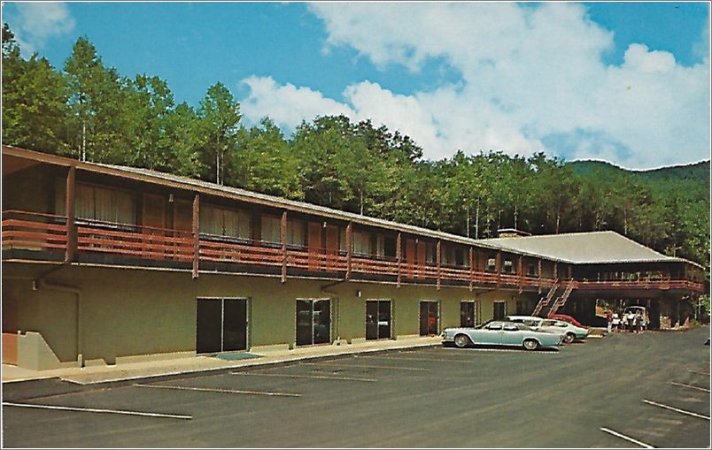 The Guest House: year round accommodations for conferences and individuals. Christmont Christan Assembly, Black Mountain, North Carolina x19-ck122994a01-f