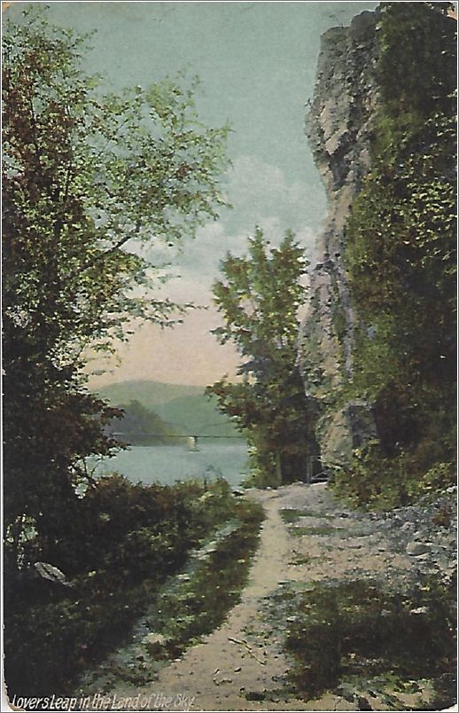 Lovers Leep in the Land of the Sky x19-hmc4446a01-f